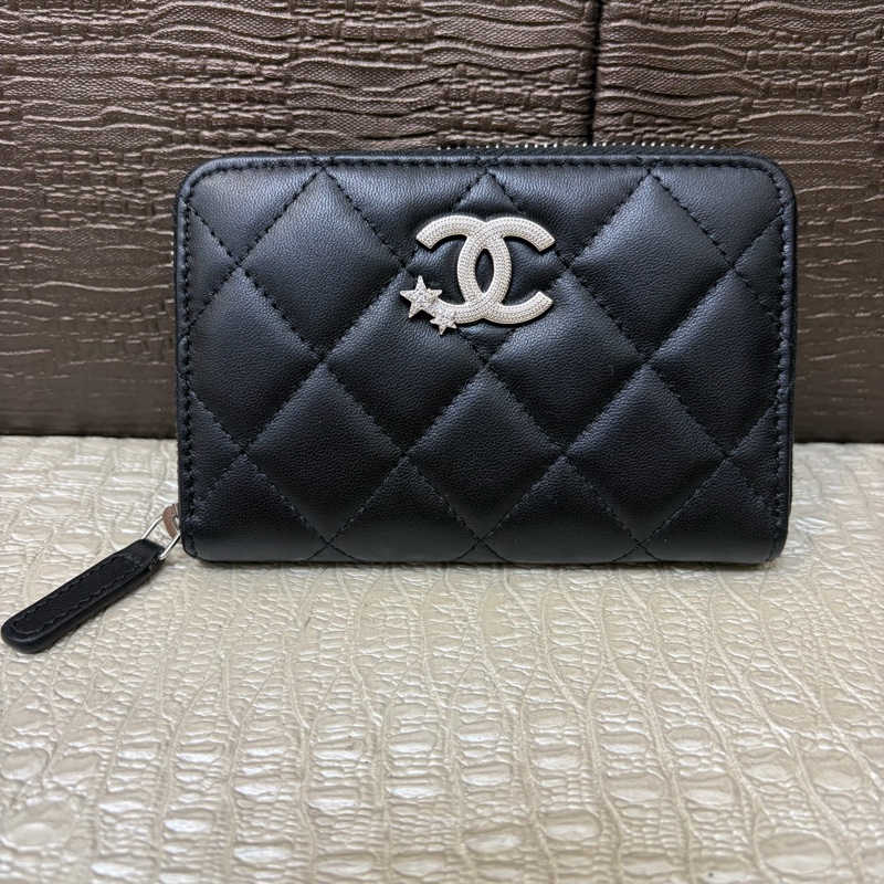 🌟全新🌟Chanel黑羊皮水鑽星星logoㄇ拉零錢包AP3728-0