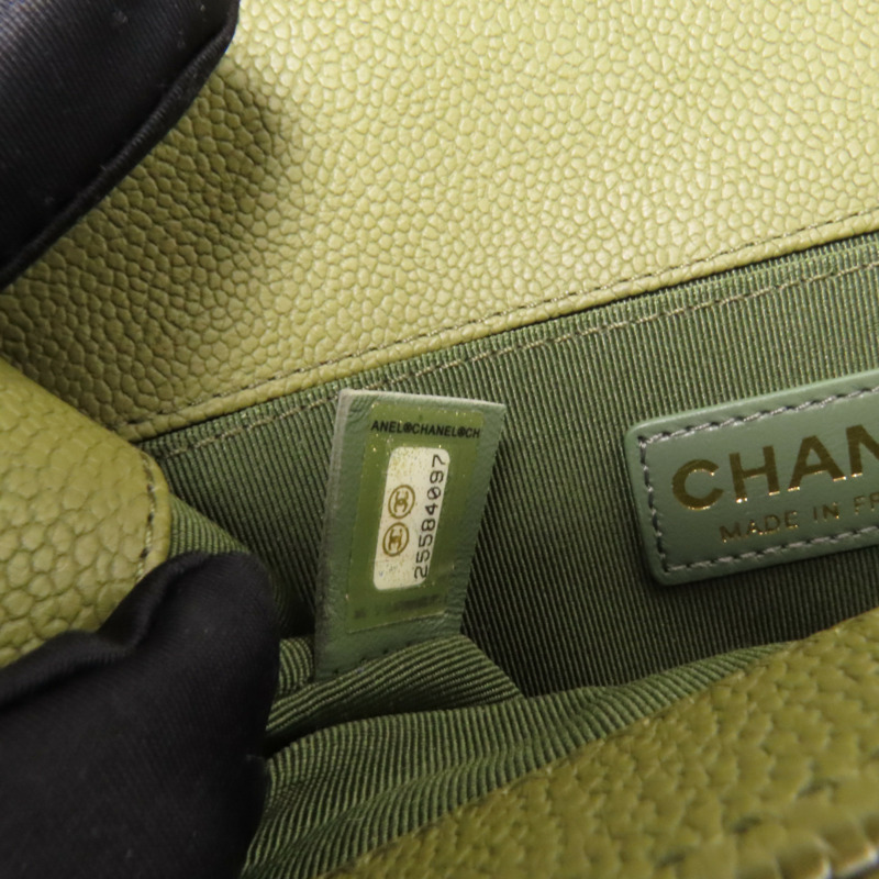 CHANEL 牛皮皮革Boy 20金扣鏈帶肩背袋-8