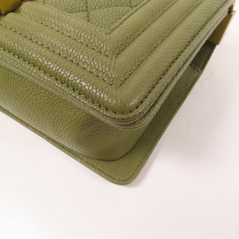 CHANEL 牛皮皮革Boy 20金扣鏈帶肩背袋-12