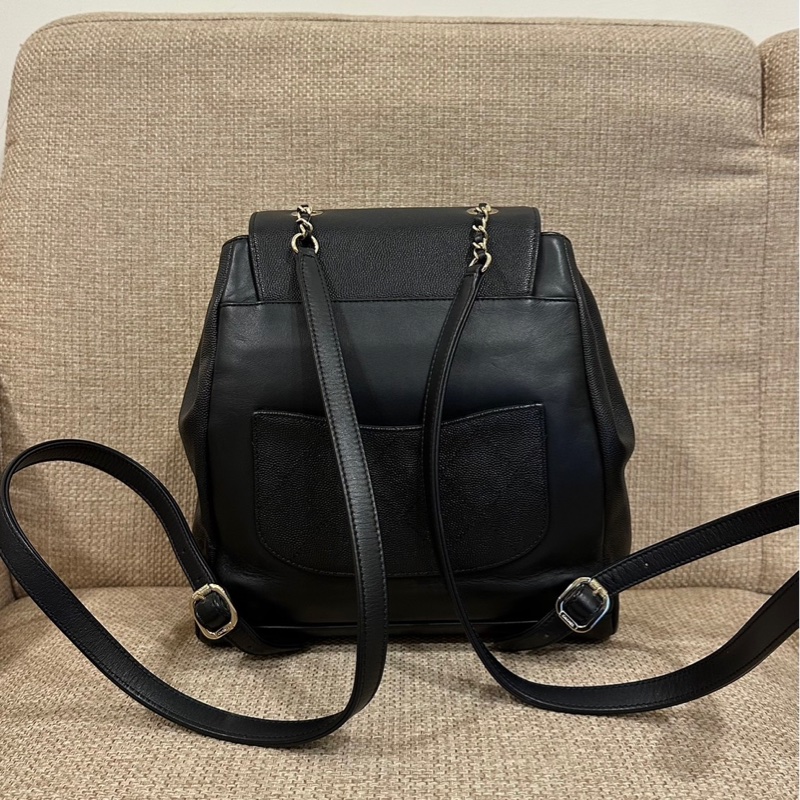 🌟Jennie同款🌟Chanel 黑荔枝牛皮金釦下蓋束口後背包-3