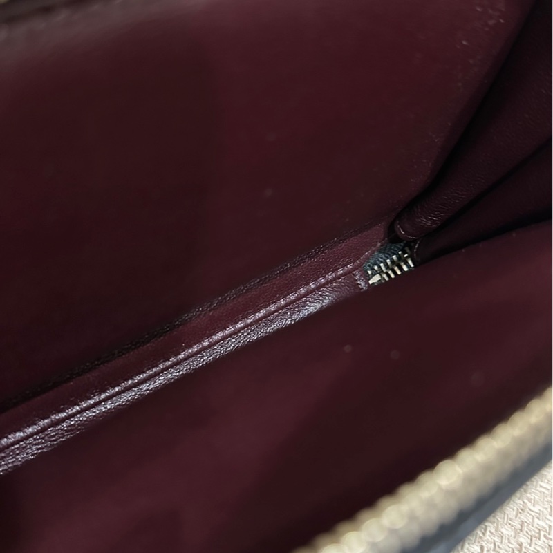 🌟Jennie同款🌟Chanel 黑荔枝牛皮金釦下蓋束口後背包-23