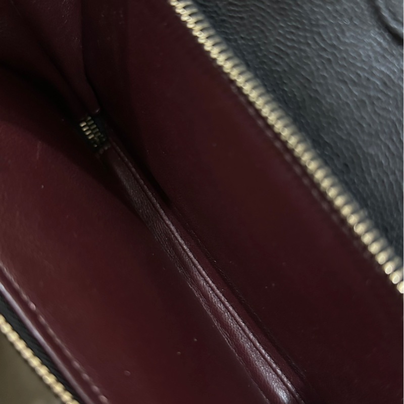 🌟Jennie同款🌟Chanel 黑荔枝牛皮金釦下蓋束口後背包-24