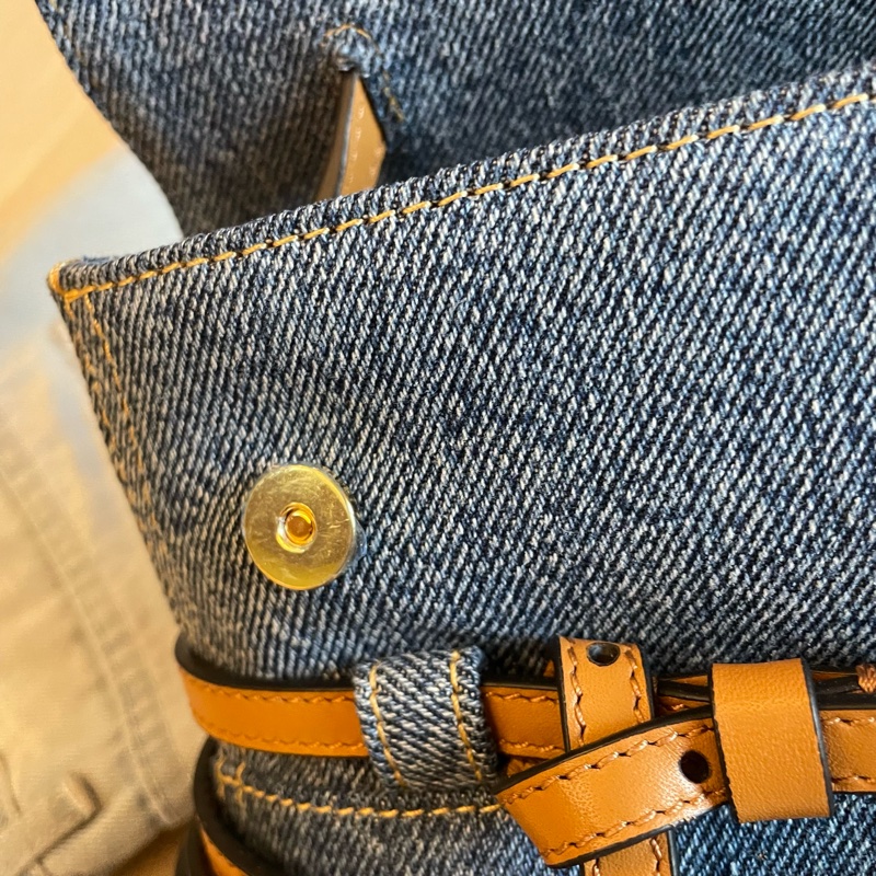 Moschino Tie Me bag in denim 牛仔手提包/斜背包-15