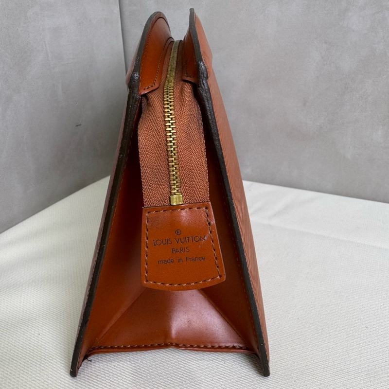 Louis Vuitton Epi棕色手拿包-2