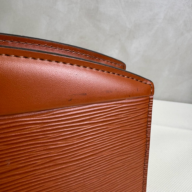Louis Vuitton Epi棕色手拿包-20