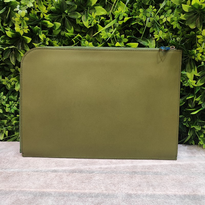 Louis Vuitton Clutch-1