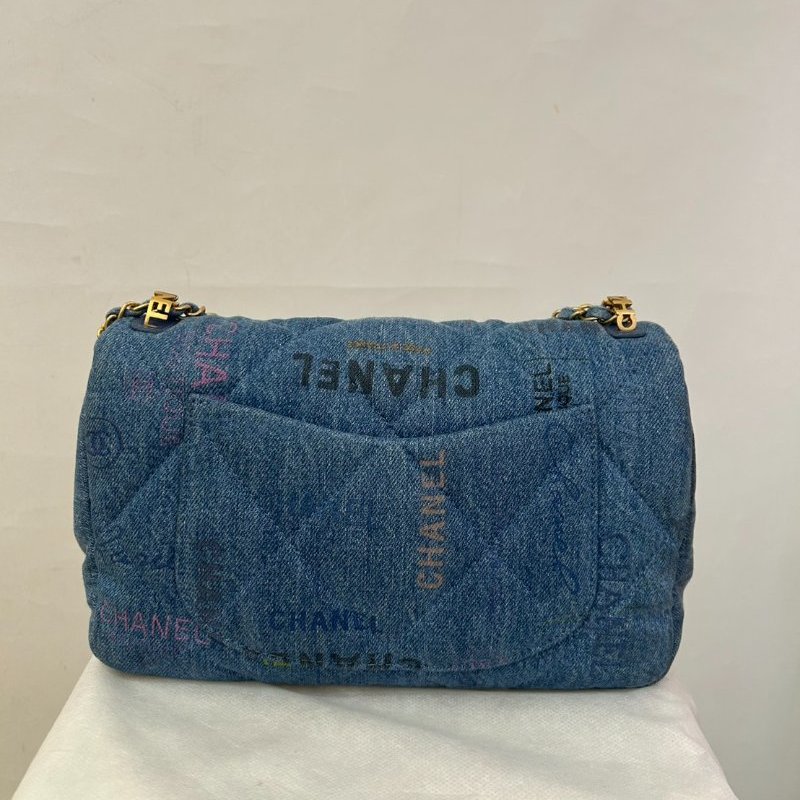 CHANEL牛仔金鍊口蓋包-1