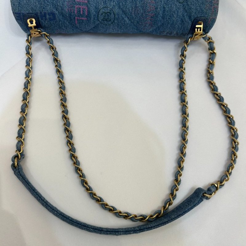 CHANEL牛仔金鍊口蓋包-8
