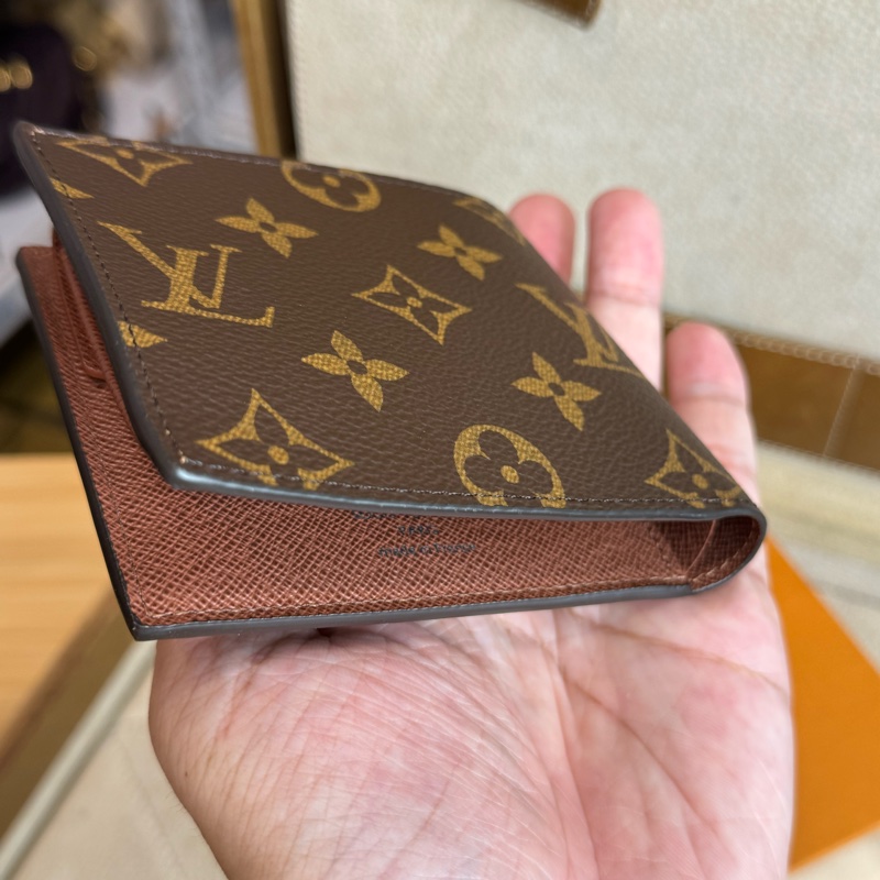 Louis Vuitton 原花男士對開短夾🤎超新閒置品-3