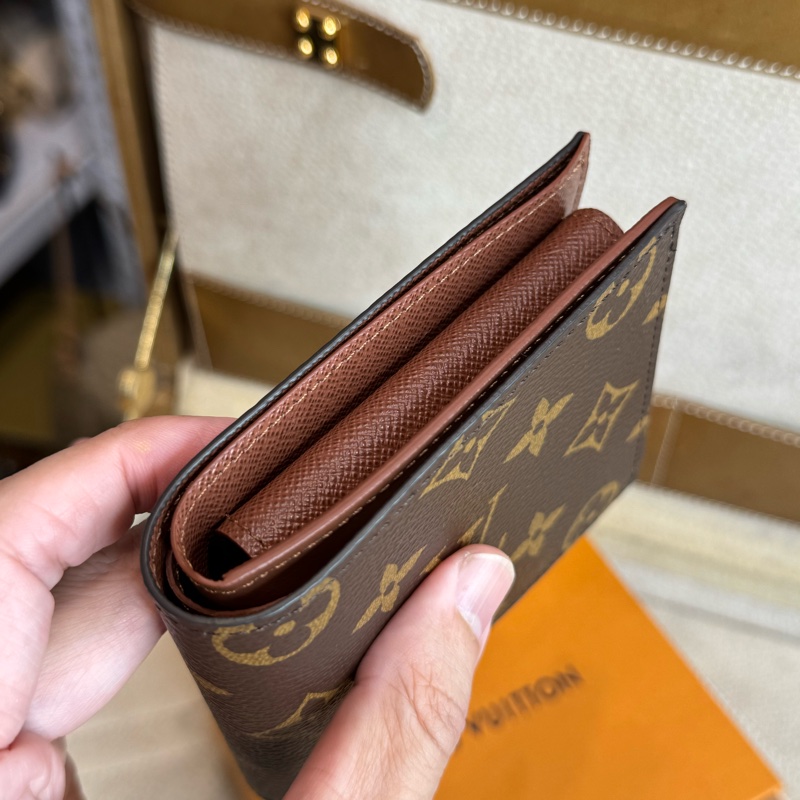 Louis Vuitton 原花男士對開短夾🤎超新閒置品-5