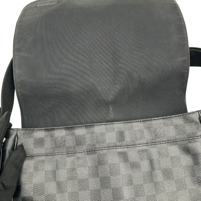 【美收精品】LV 黑色棋盤格肩背包 B-938【隔月月中將轉賣至日本 上架期限30天】-5