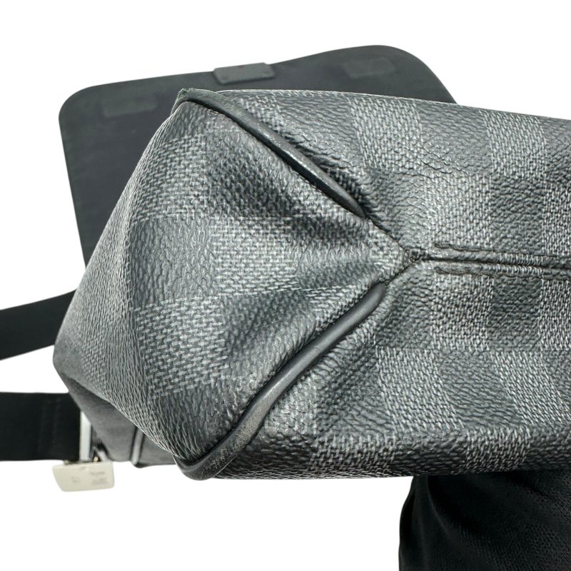 【美收精品】LV 黑色棋盤格肩背包 B-938【隔月月中將轉賣至日本 上架期限30天】-9