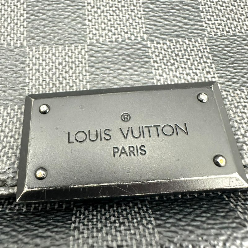 【美收精品】LV 黑色棋盤格肩背包 B-938【隔月月中將轉賣至日本 上架期限30天】-11