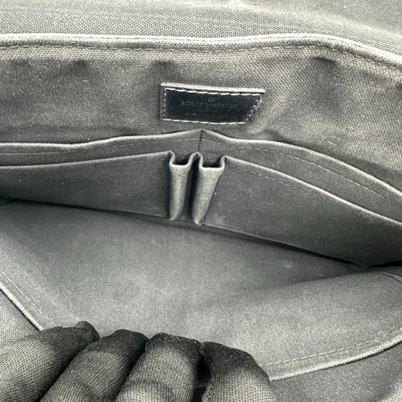 【美收精品】LV 黑色棋盤格肩背包 B-938【隔月月中將轉賣至日本 上架期限30天】-13