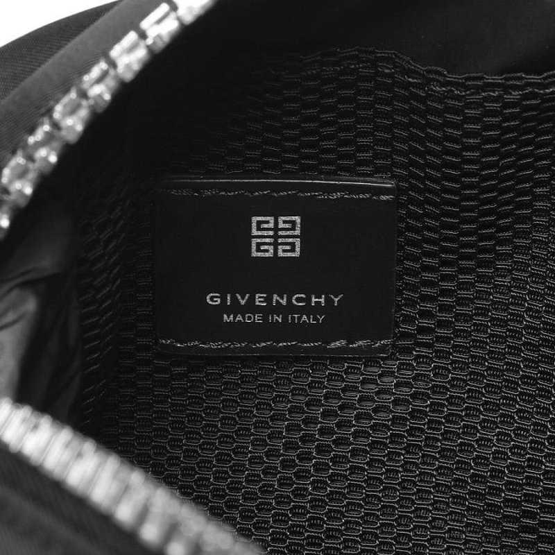 💎Han's house精品服飾💎GIVENCHY 紀梵希Logo 尼龍 防水 手拿包  20X12X8CM 現貨 原價20500-2