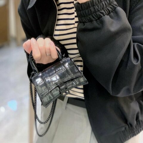 💎Han's house精品服飾💎Balenciaga 巴黎世家 鱷魚壓紋 牛皮沙漏 迷你包 現貨 原價51800