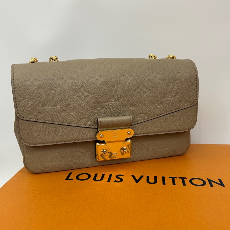 Lv 灰牛皮Marceau肩斜背包M46199-0