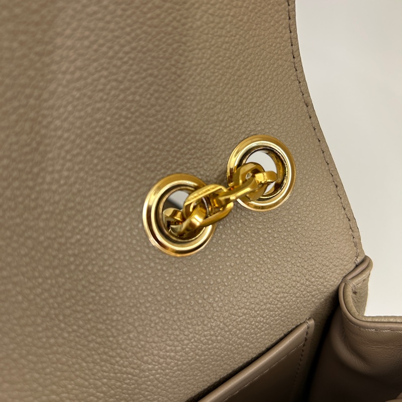 Lv 灰牛皮Marceau肩斜背包M46199-10