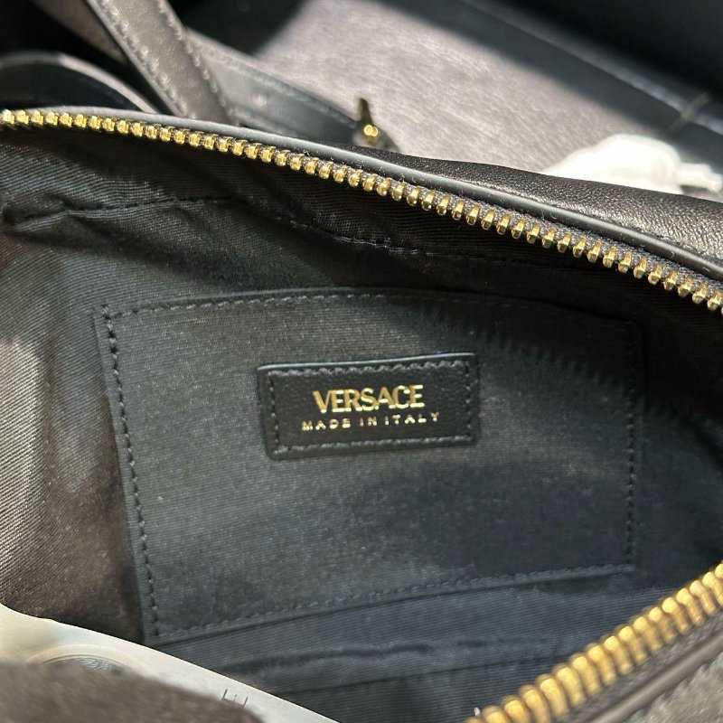💎Han's house精品服飾💎VERSACE 凡賽斯 女神頭 頂級黑牌 小羊皮 側背包 小號-4
