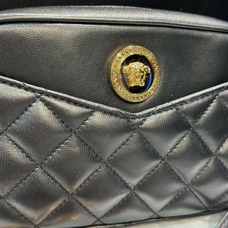 💎Han's house精品服飾💎VERSACE 凡賽斯 女神頭 頂級黑牌 小羊皮 側背包 小號-6