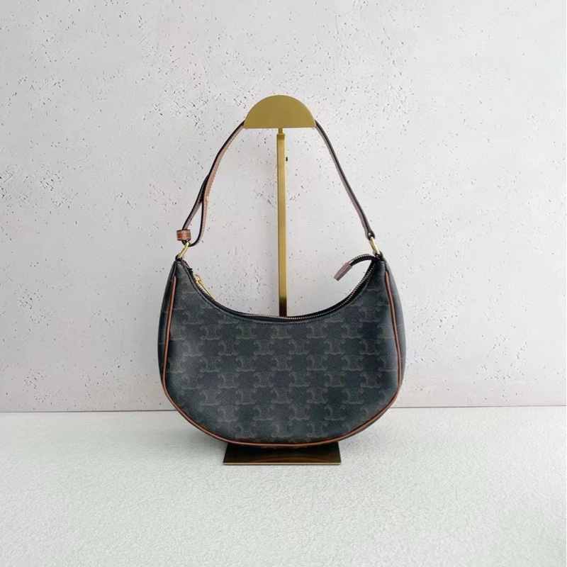 Celine Ava  腕豆包-1