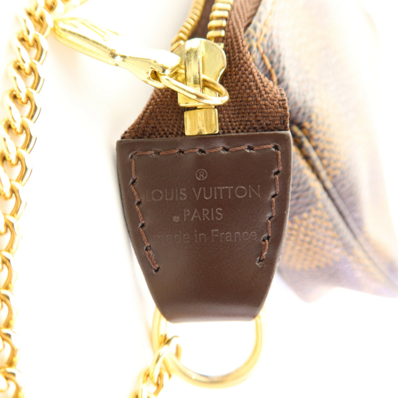 LOUIS VUITTON Monogram Mini Pochette Accessoires金扣手挽袋-6