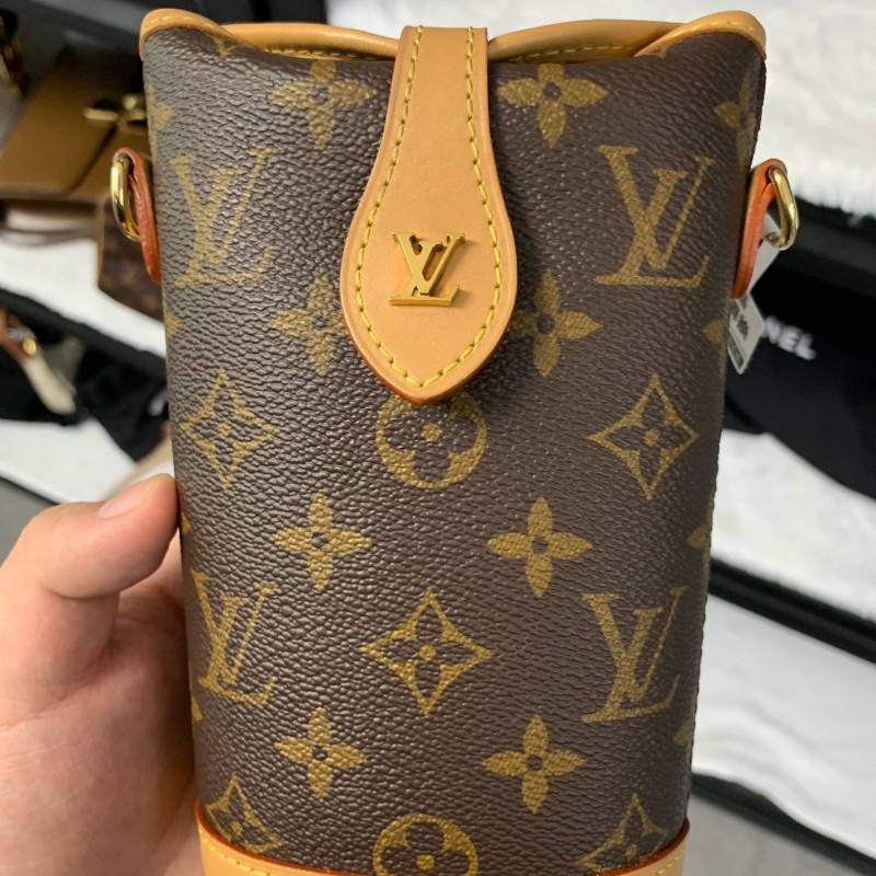 LV路易威登 薯條包 mini 晶片款 肩背包-1