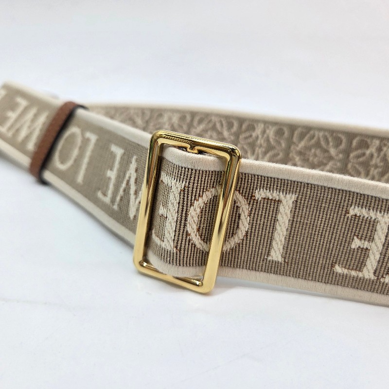 Loewe 米白織布拚棕色牛皮金釦背帶-5