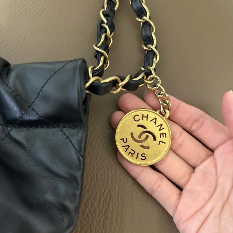 Chanel 22 bag 小號 黑金-1