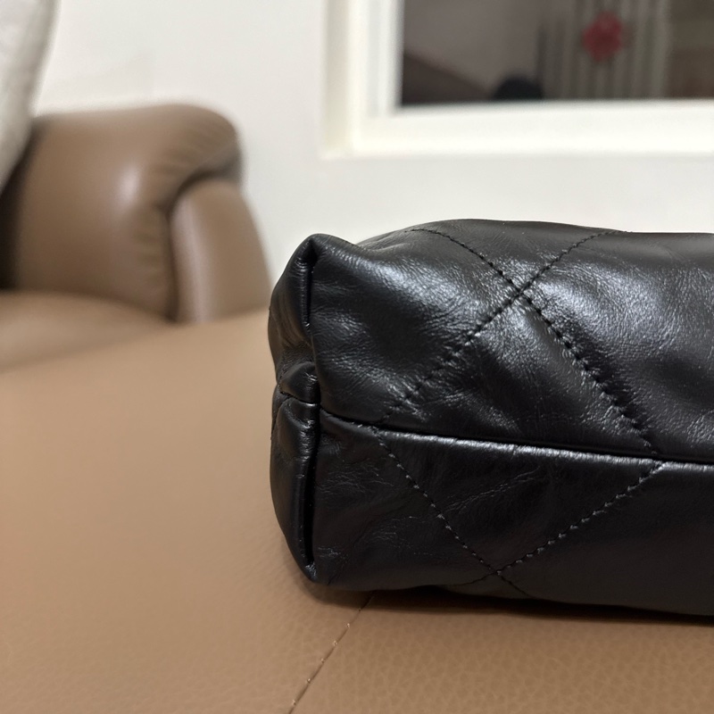 Chanel 22 bag 小號 黑金-3