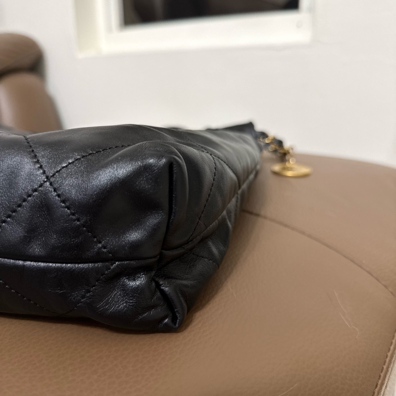 Chanel 22 bag 小號 黑金-4