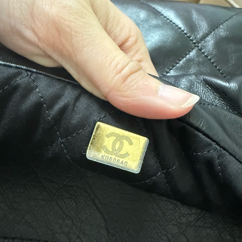 Chanel 22 bag 小號 黑金-7