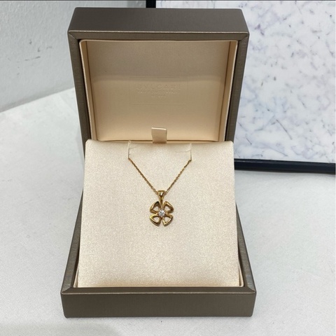 Bvlgari 詠綻系列 鑲鑽花朵項鍊