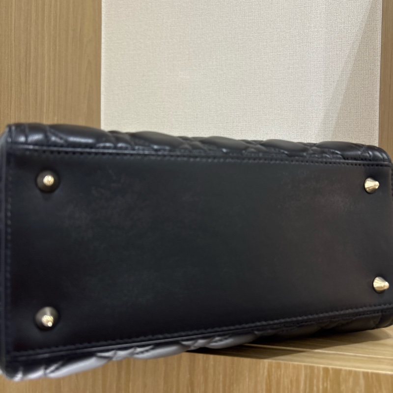 Lady Dior  菱格紋 羊皮 二手9成新🖤-15