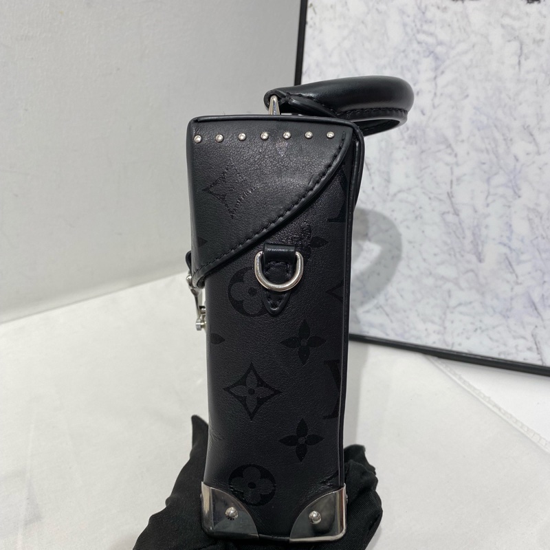 LV CAMERA BOX 黑銀相機盒子斜挎包 缺原鏈條 芯片款 尺寸約12.5x17x7cm-4