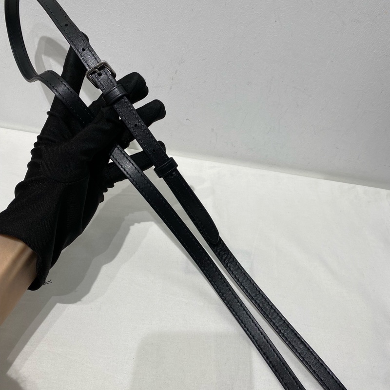 LV CAMERA BOX 黑銀相機盒子斜挎包 缺原鏈條 芯片款 尺寸約12.5x17x7cm-6