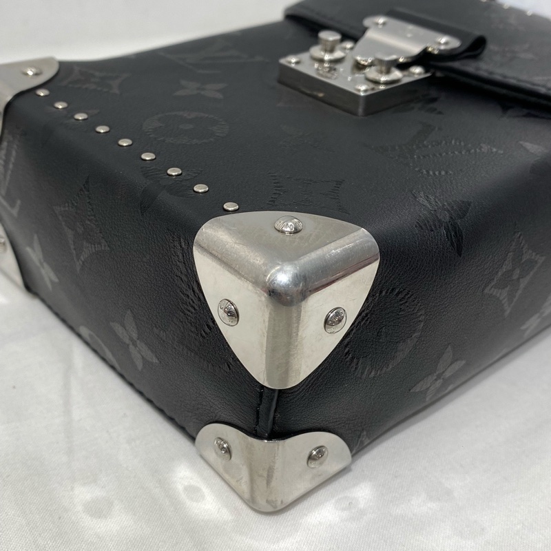LV CAMERA BOX 黑銀相機盒子斜挎包 缺原鏈條 芯片款 尺寸約12.5x17x7cm-9