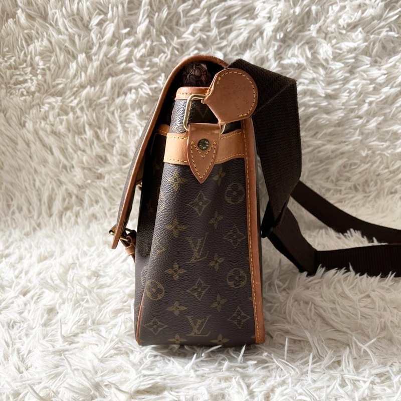 路易威登 Monogram Givessiere 單肩包 側背包 郵差包 斜挎包-18