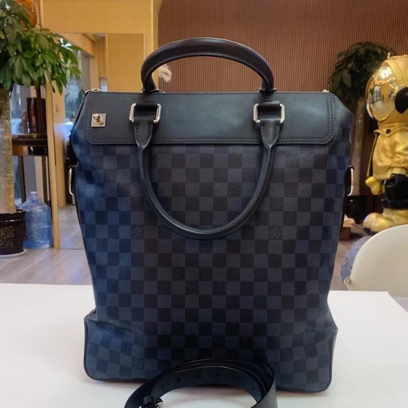 Lv Newport 藍棋盤格男款手提包肩背包手提包-0