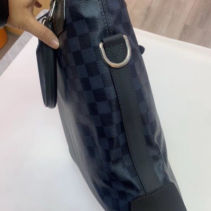 Lv Newport 藍棋盤格男款手提包肩背包手提包-8