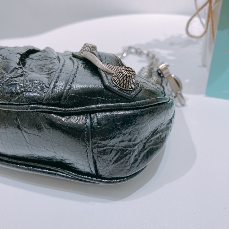 TW4508 BALENCIAGA巴黎世家迷你腋下兩用包包LE CAGOLE MINI BAG WITH CHAIN LAMBSKIN-8