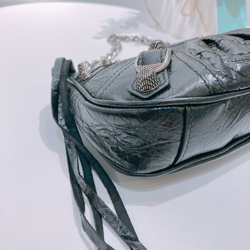 TW4508 BALENCIAGA巴黎世家迷你腋下兩用包包LE CAGOLE MINI BAG WITH CHAIN LAMBSKIN-19