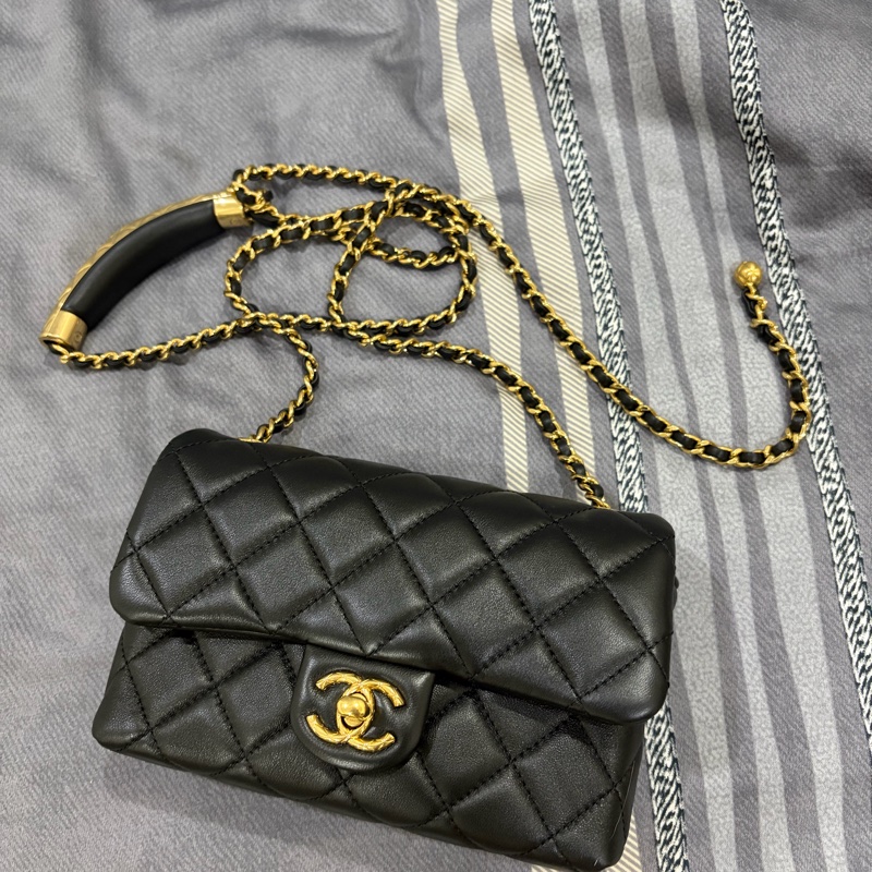 Chanel香奈兒迷你口蓋包（晶片款）-5