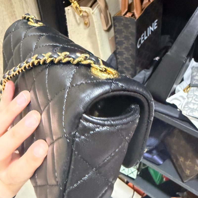 Chanel香奈兒迷你口蓋包（晶片款）-11