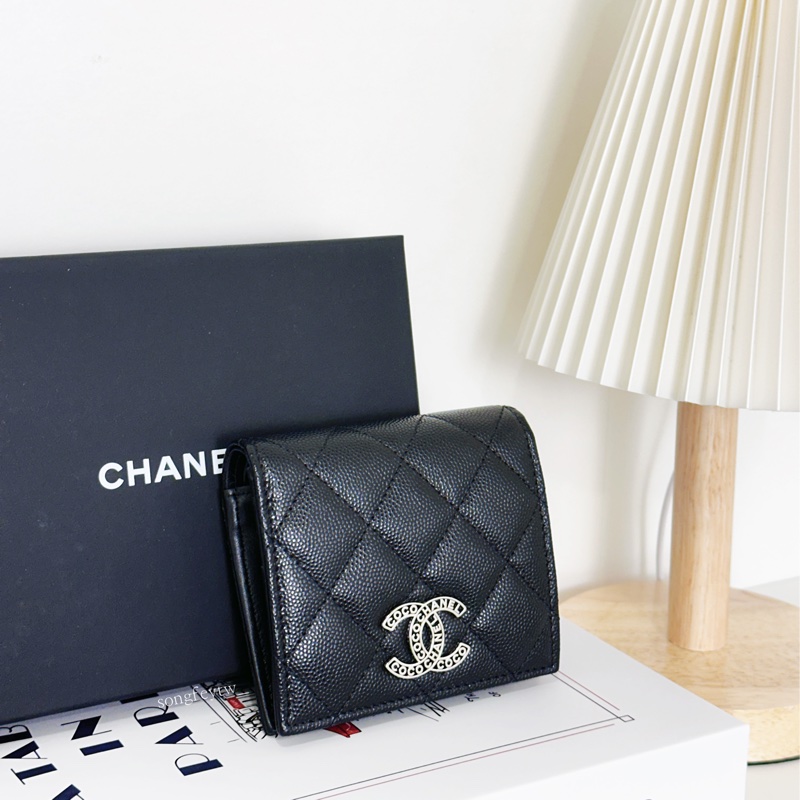 Chanel 24P 季節款 鏤空雙C 兩折短夾-2