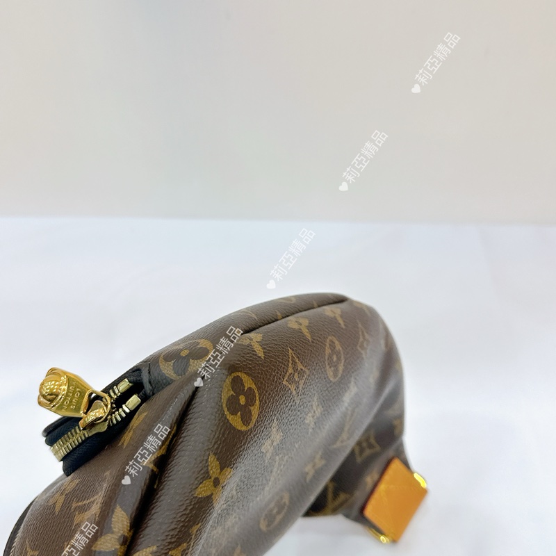 莉亞精品♡ LV 老花腰包 二手美包-8