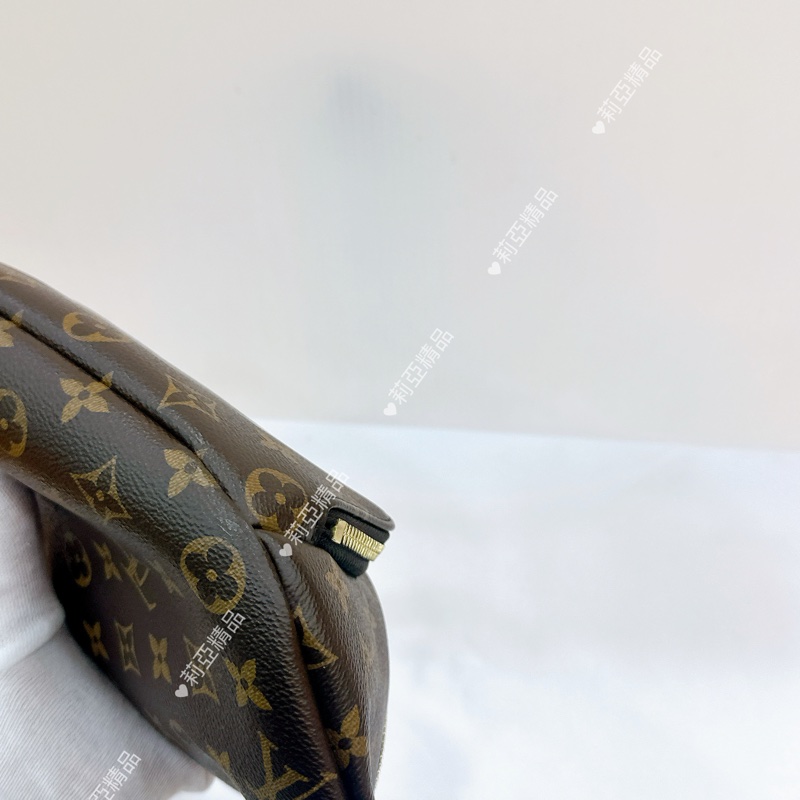 莉亞精品♡ LV 老花腰包 二手美包-9