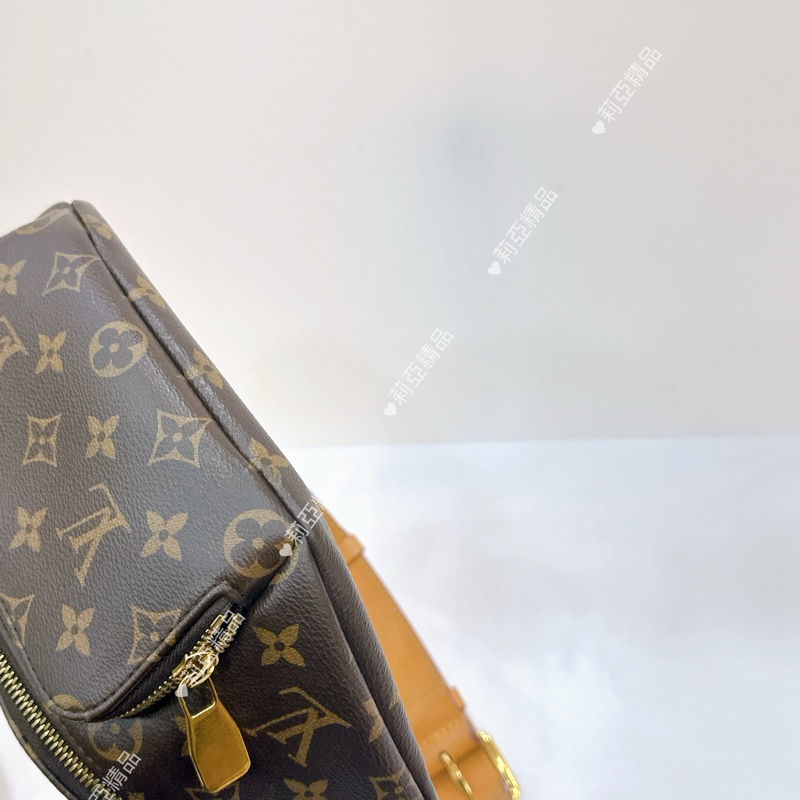 莉亞精品♡ LV 老花腰包 二手美包-11