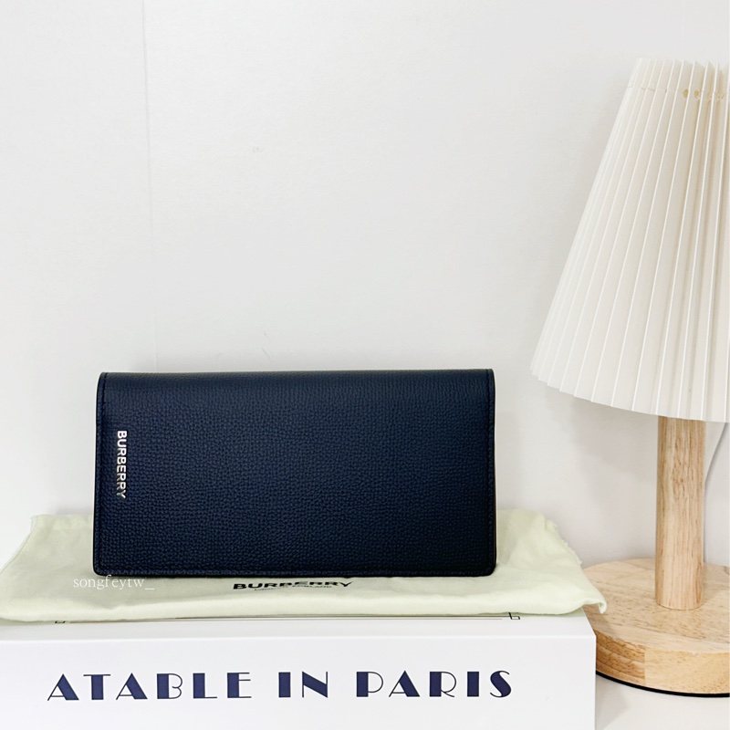 Burberry 經典素黑 兩折長夾-0