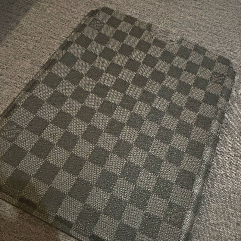 lv棋盤格iPad 皮套 非常新-3
